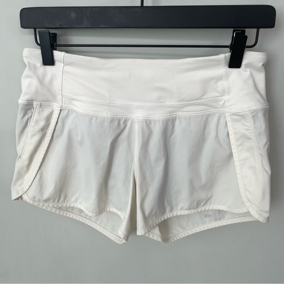 Lululemon Run Times 4” Shorts Creamy White Size 4 Running Gym Athleisure 11 - Picture 1 of 6